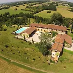 Idyllic And Peaceful Two Bedroom Σπίτι διακοπών Boulogne-sur-Gesse