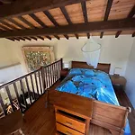 Idyllic And Peaceful Two Bedroom Σπίτι διακοπών *