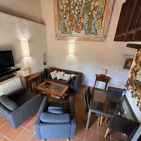 Σπίτι διακοπών Idyllic And Peaceful Two Bedroom Boulogne-sur-Gesse